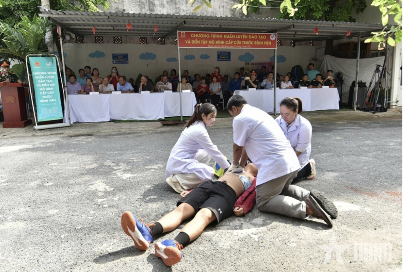 Cấp cứu trước bệnh viện: nút “giờ vàng” cần mô hình tổ chức sát thực tế Việt Nam